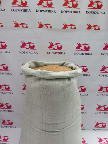 Дрожжи кормовые протеин 38% на отрубной основе (30 кг./м.) 1кг.***